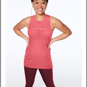 Vs Pink twist back sport tank small